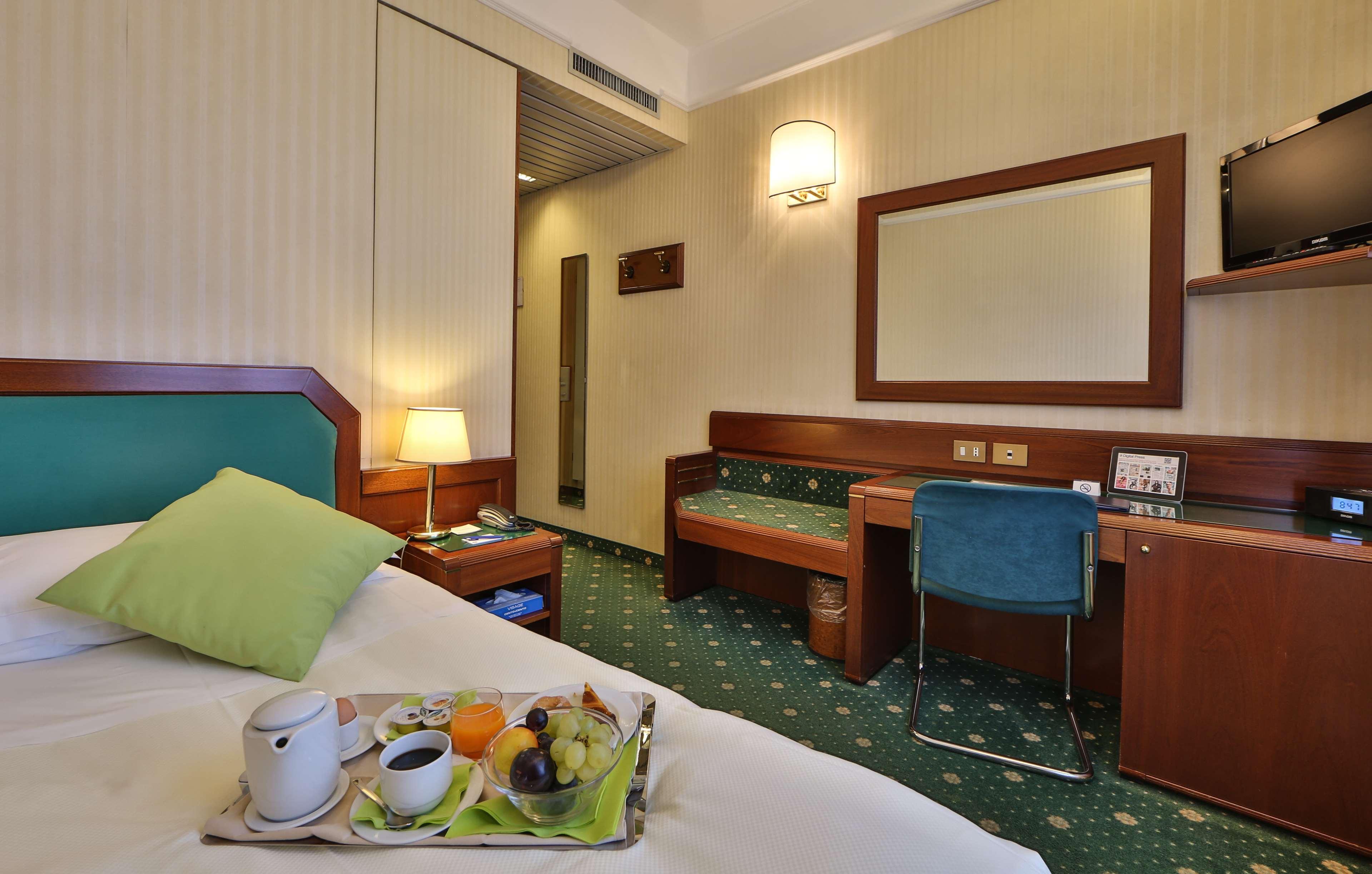 غرفة قياسية مفردة بسرير مزدوج، Hotel Astoria, Sure Hotel Collection by Best Western 2/2