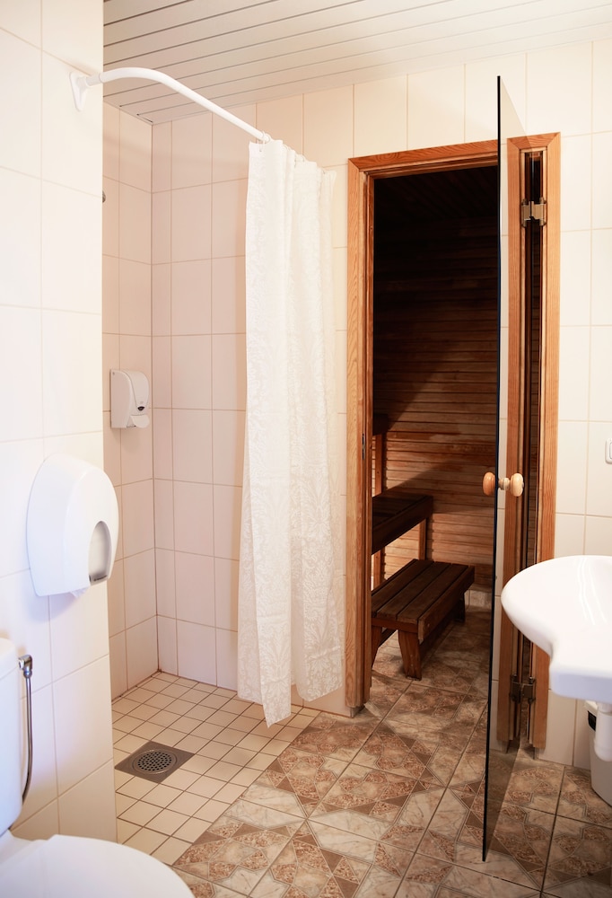 Hotell Tammsaare 18/67