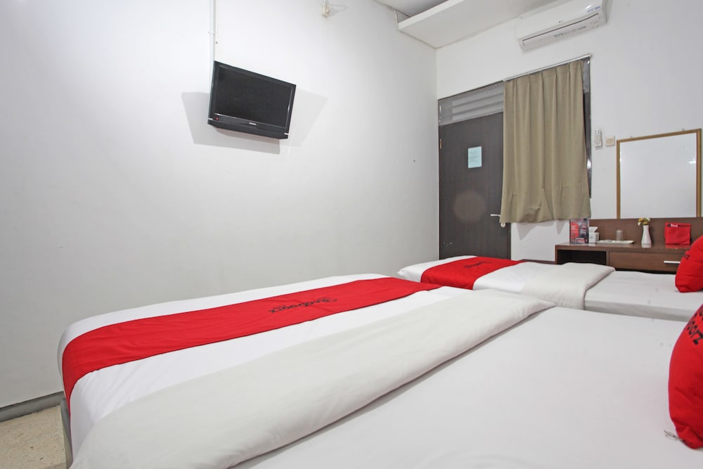 Reddoorz @ Soekarno Hatta 2 7/26