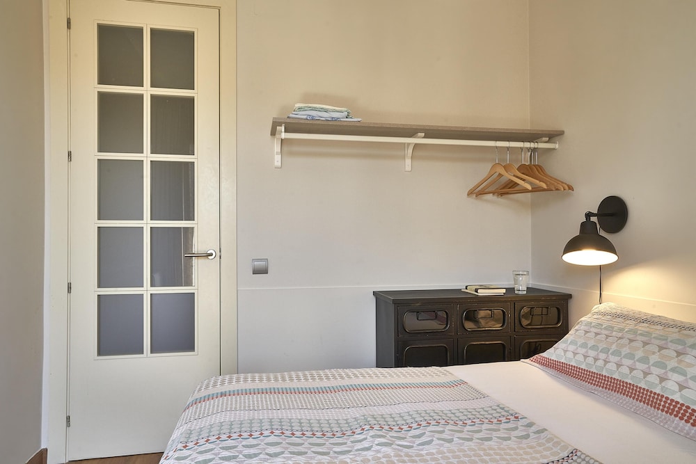 3 Bedrooms, Apartment, Twin Beds, 3 Beds, 2 Bathrooms, Sofa