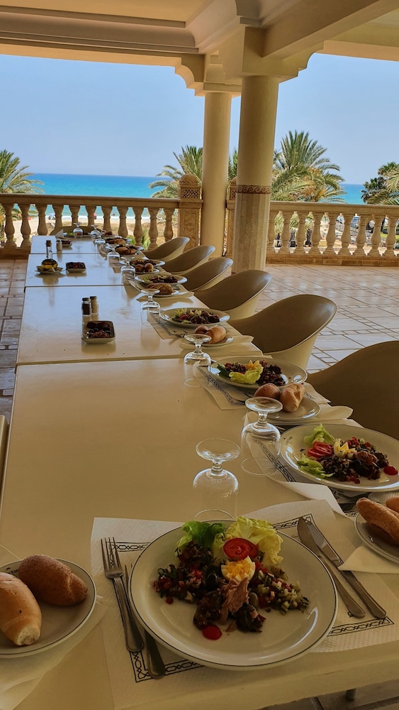 Mehari Hammamet Golden Yasmin 36/54