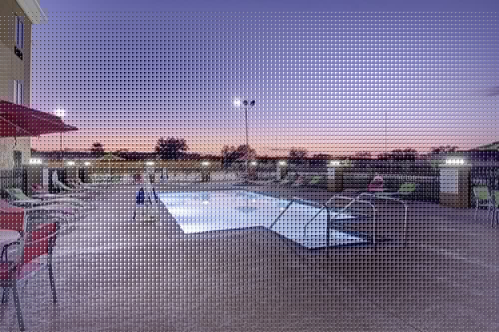Holiday Inn Express And Suites Carrizo Springs 37/40