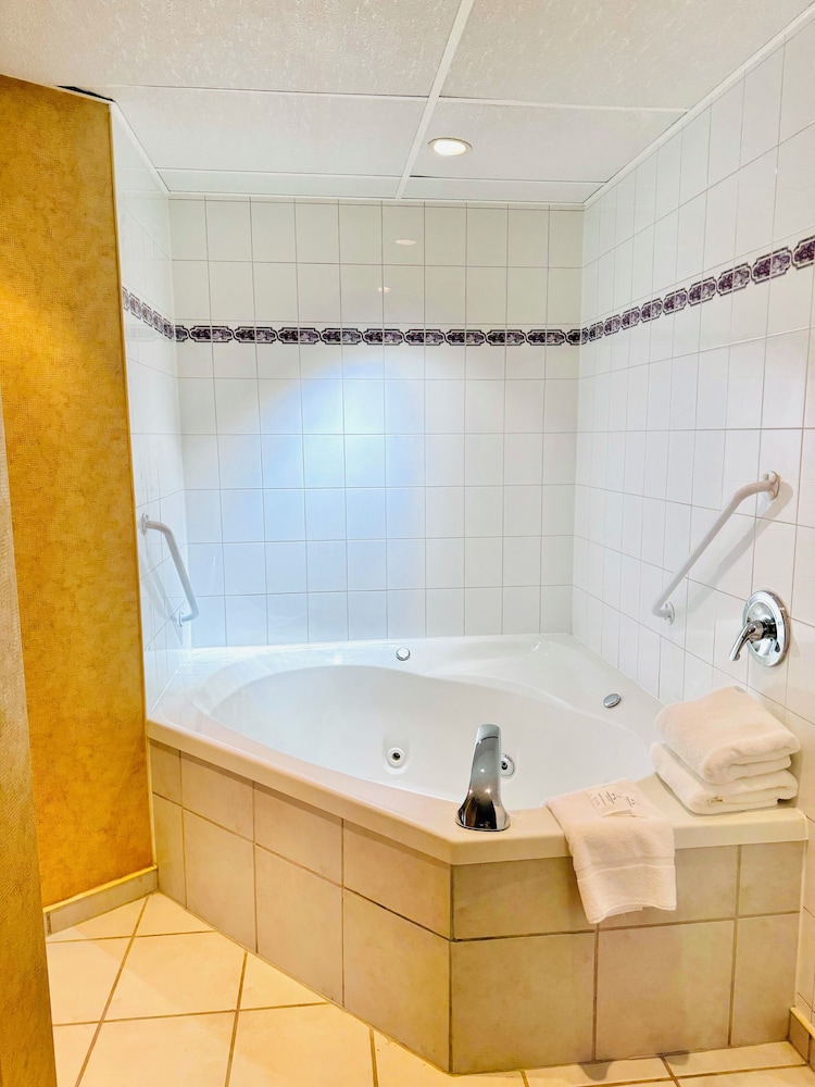 Travelodge by Wyndham Prince Albert 29/29