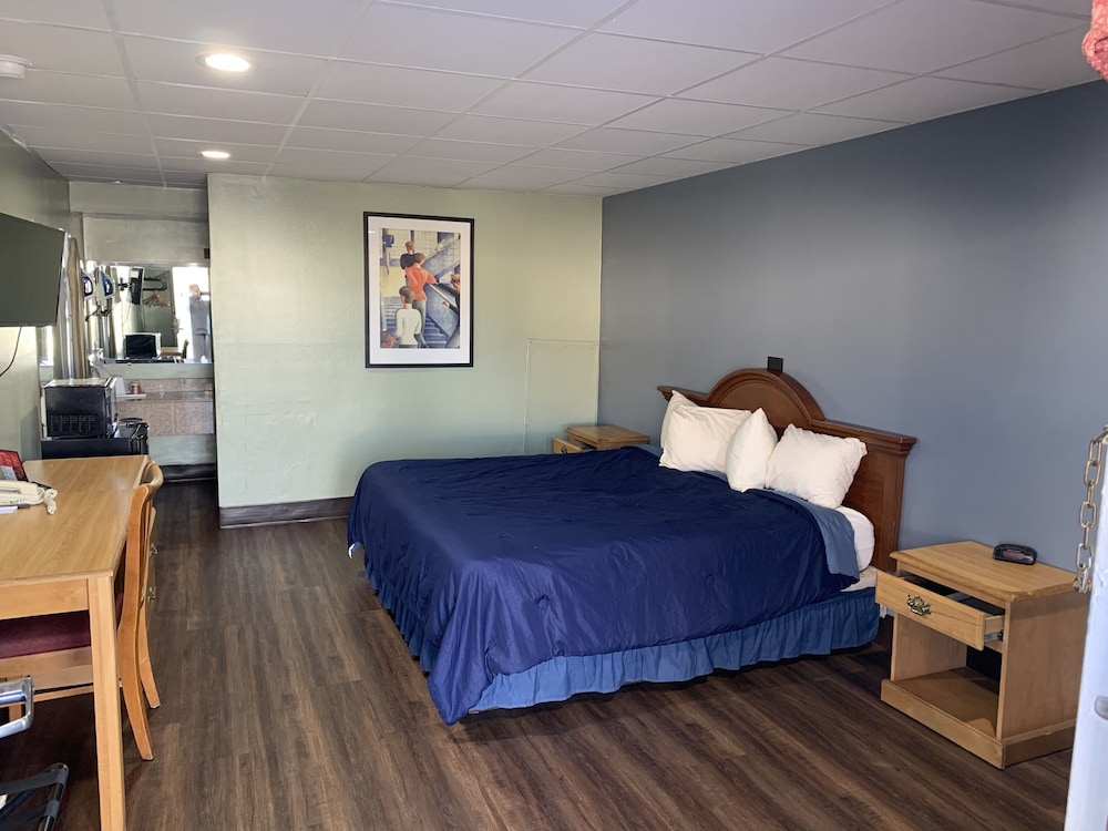 Motel6 Greenville, NC – ECU-Medical Center 25/59