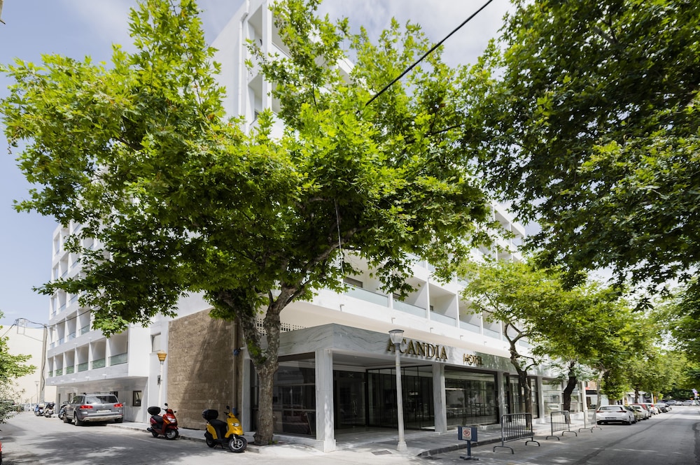 Acandia Hotel 56/63