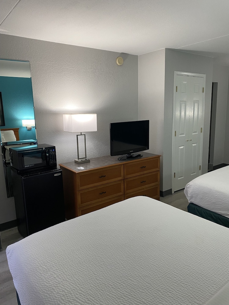 La Quinta Inn By Wyndham Tyler 11/36