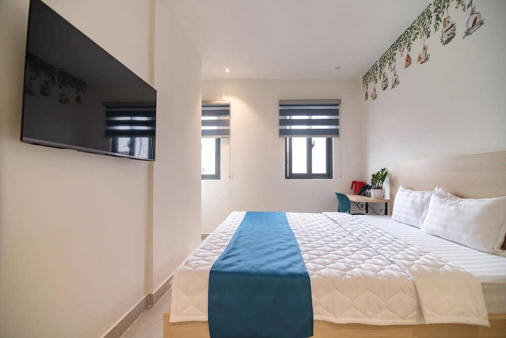 Bin Bin Hotel 16 - Near Bui Vien Walking Street 14/50