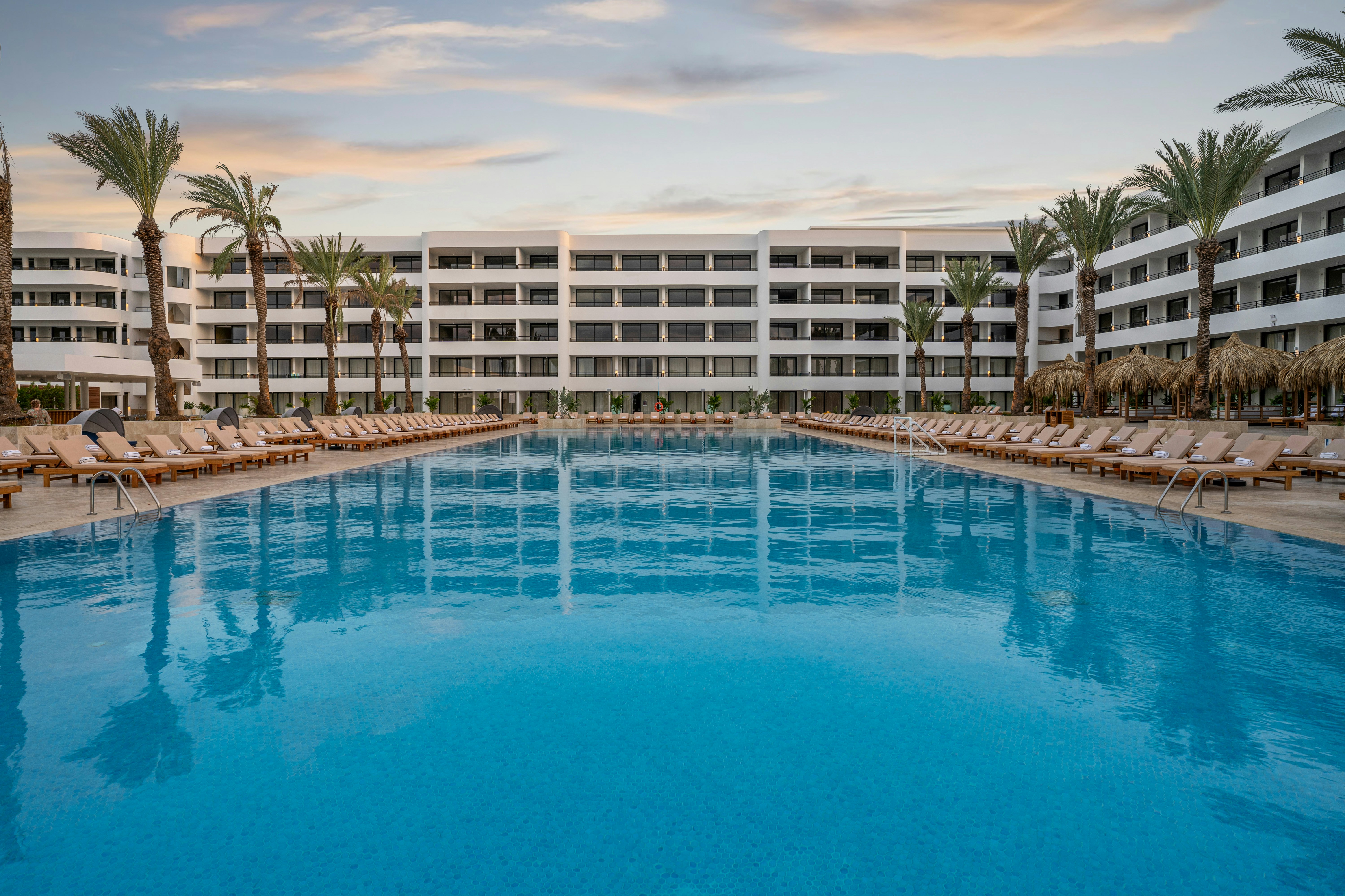 The Rif at Mangrove Beach Corendon Curacao All-Inclusive, Curio by Hilton 3/76