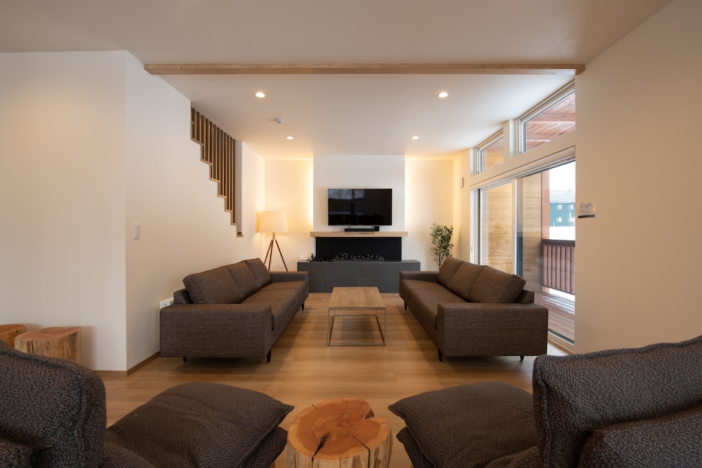 Country Resort Niseko (ex The Chalets at Country Resort) 45/77
