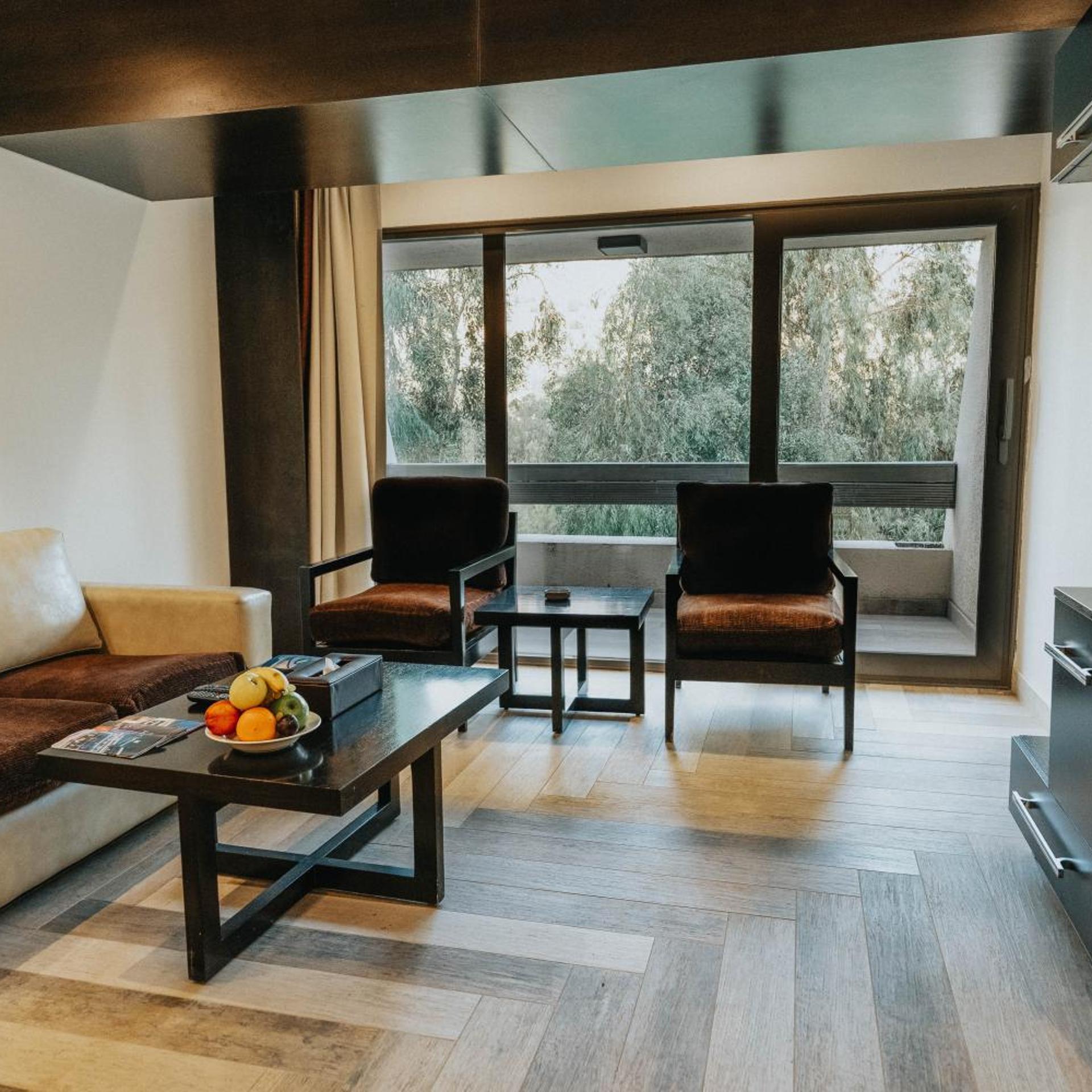 Ashur Hotel 38/63