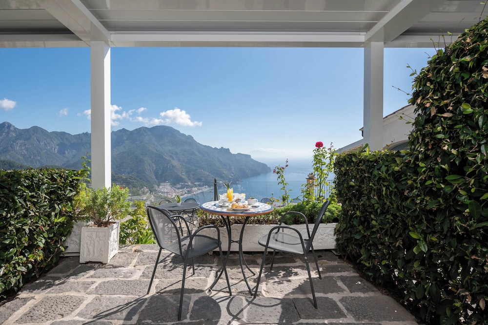 Villa Amore 5/50