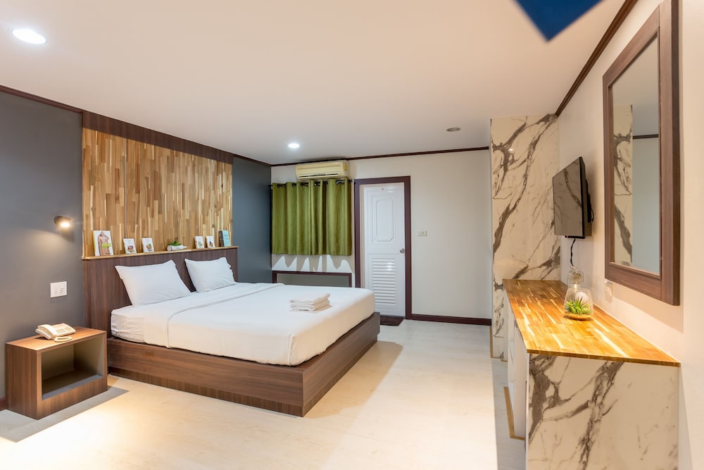 Phimai Paradise Hotel 23/50