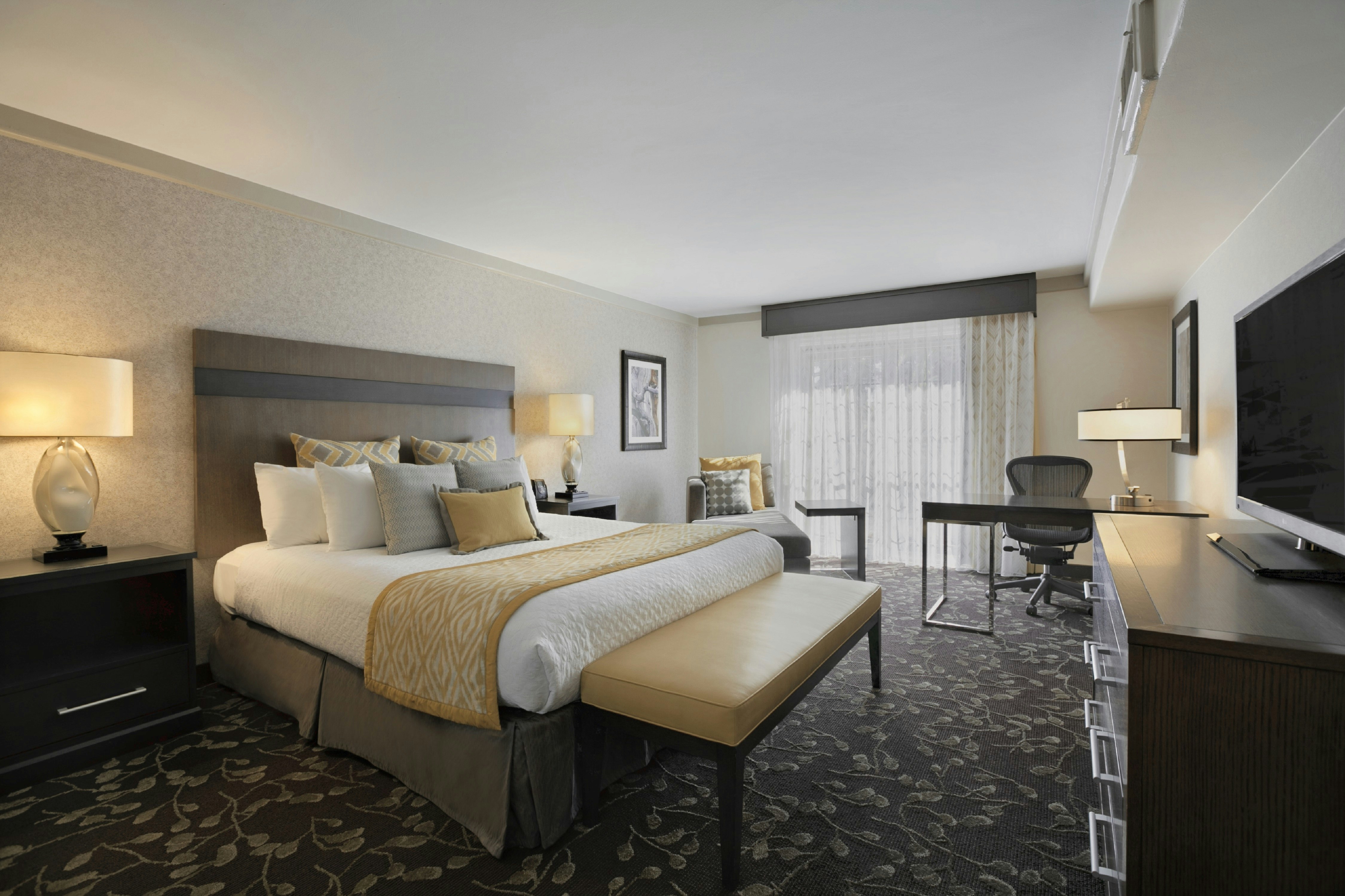 Casa Mani Resort Napa Valley, Curio Collection by Hilton 4/24