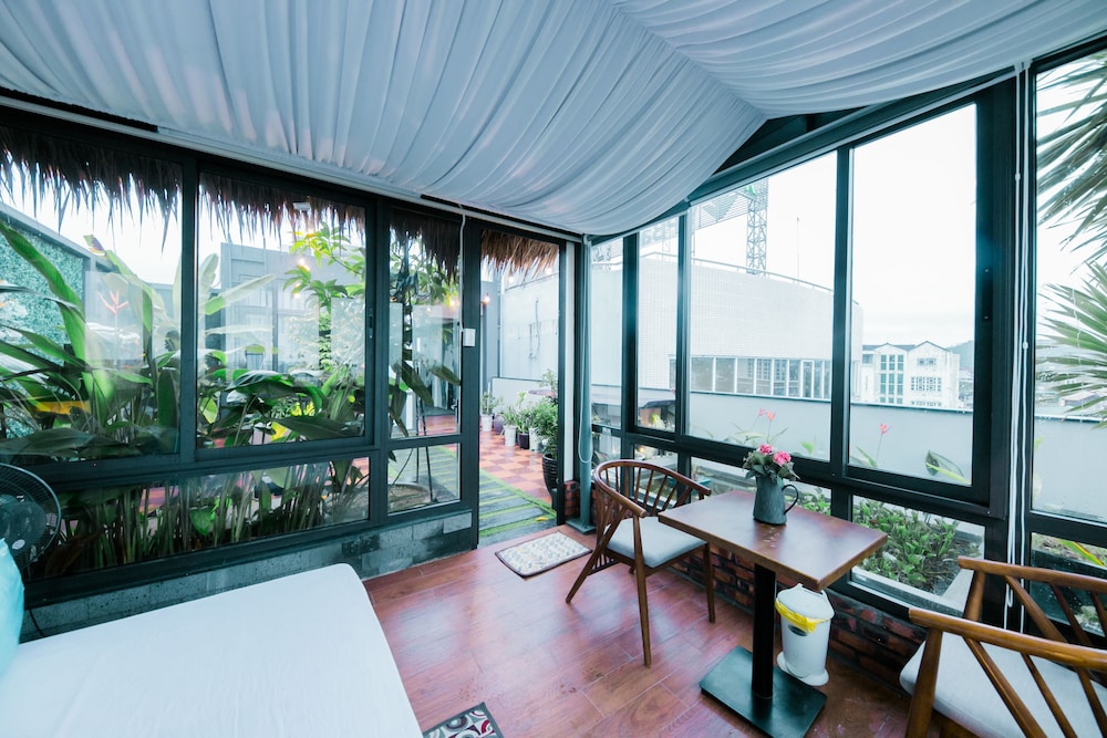 Soleil House 46/60