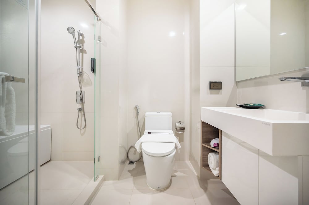 The Rich Residence Sukhumvit Nana 47/50