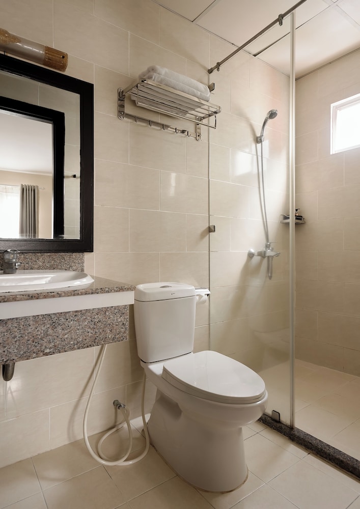 Asian Ruby Hotel & Apartment 58/62