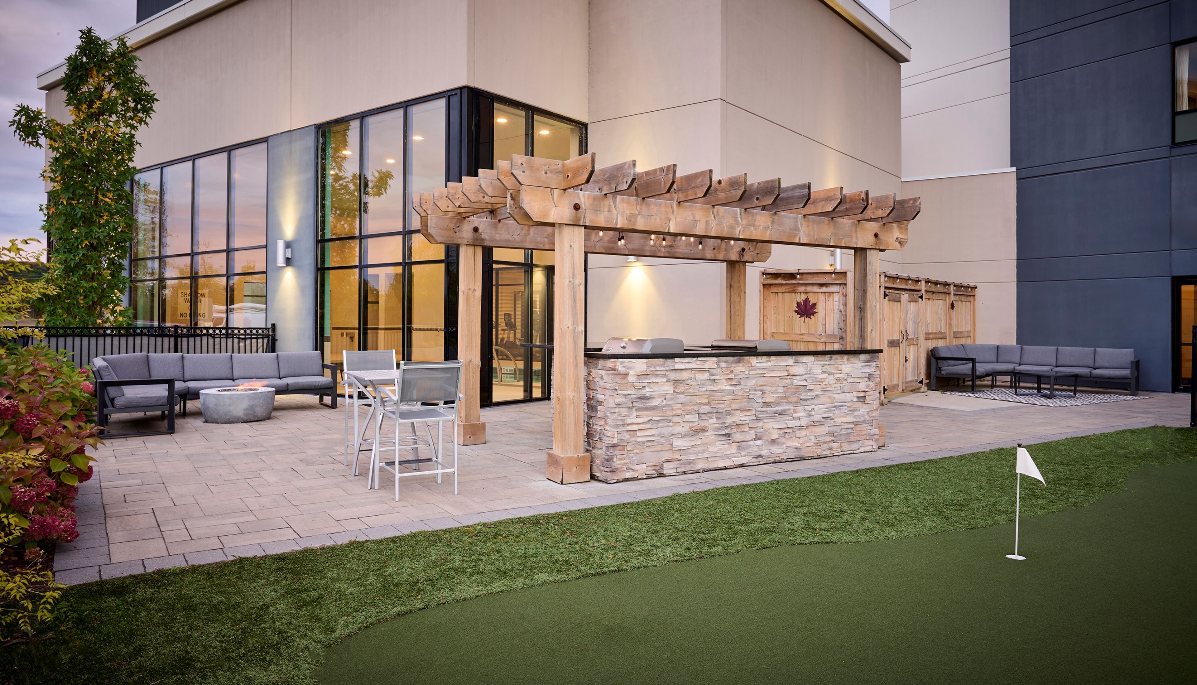 STAYBRIDGE SUITES NIAGARA-ON-THE-LAKE 35/61