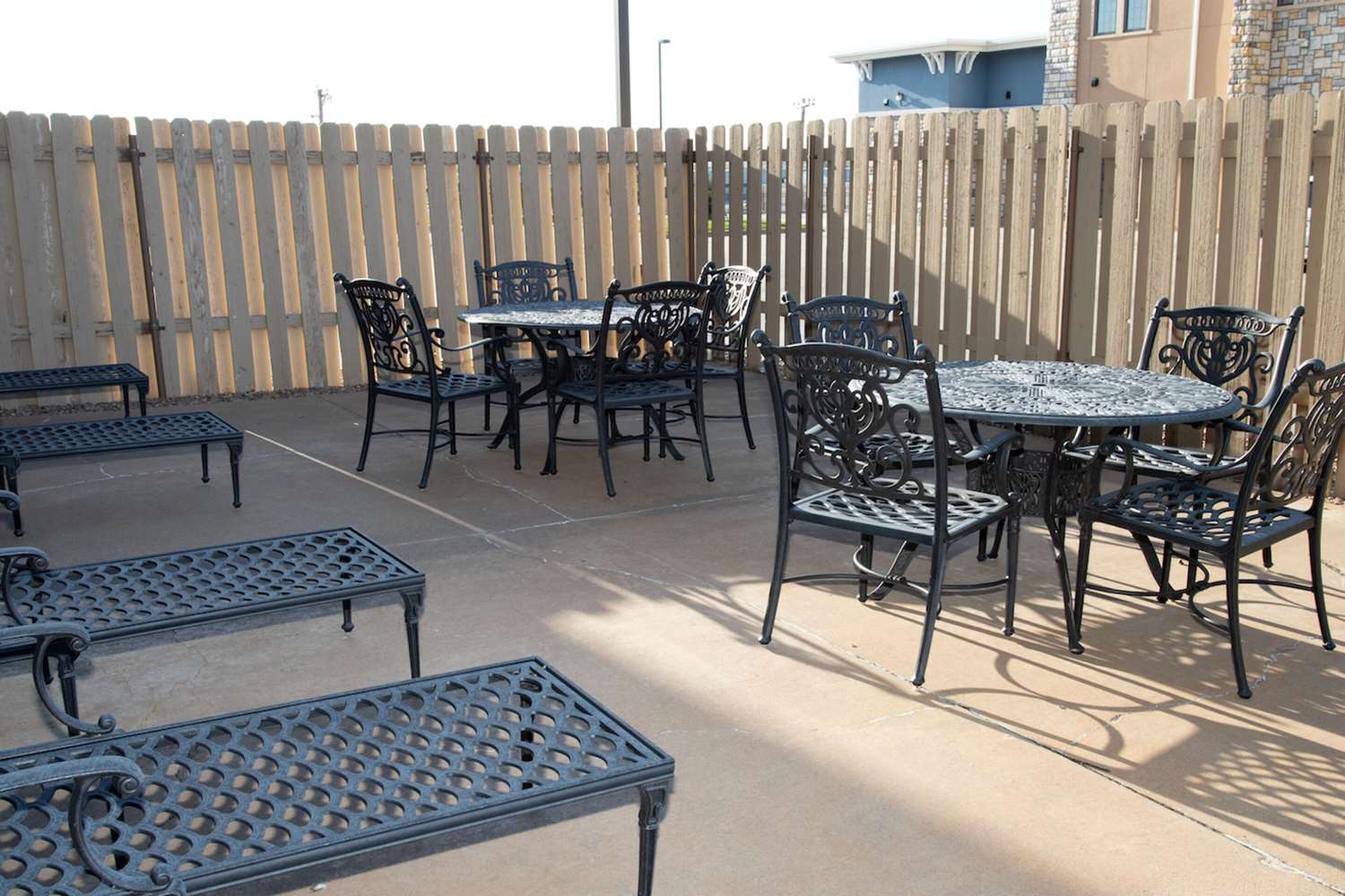 Country Inn & Suites by Radisson, Garden City, KS 5/6
