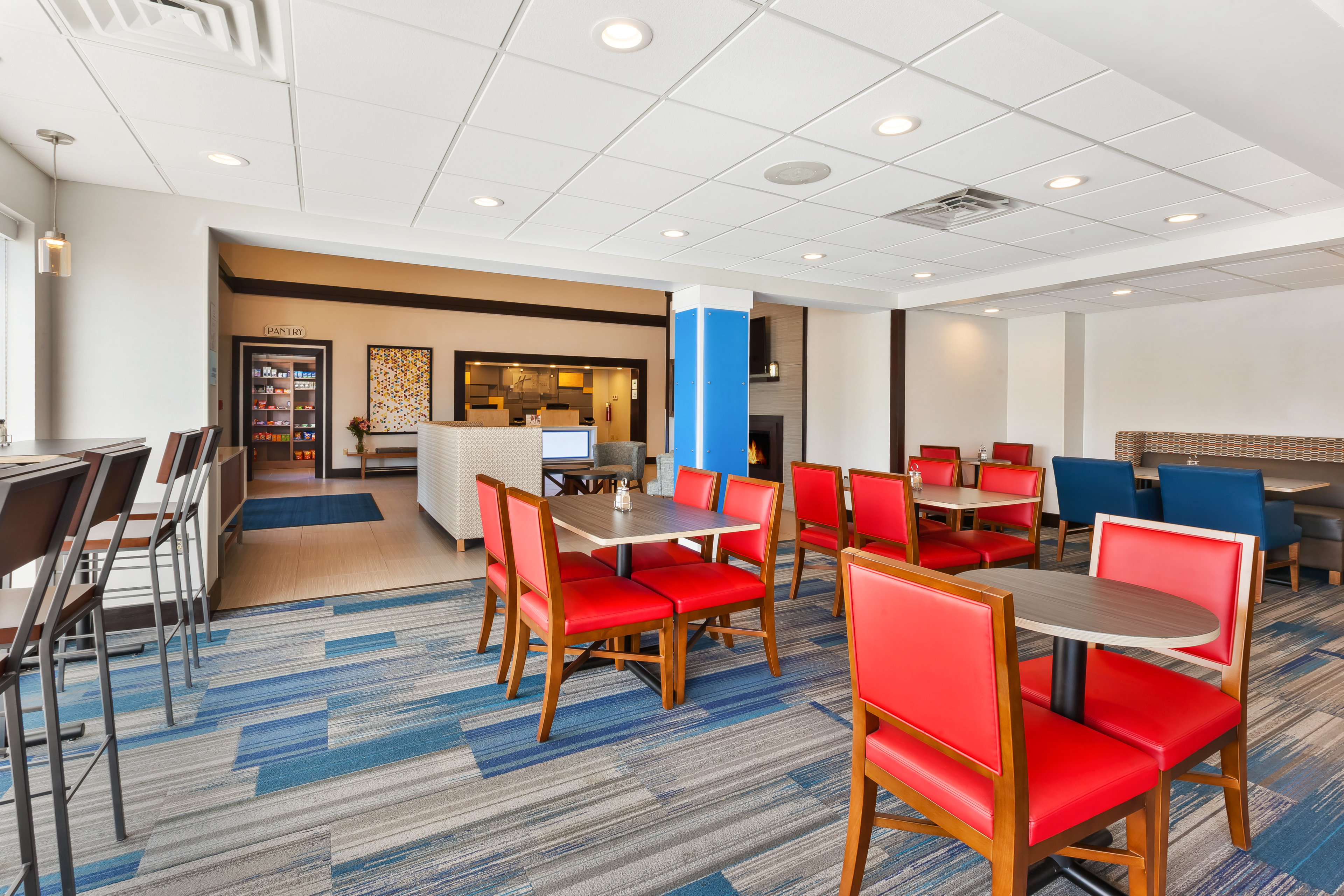 HOLIDAY INN EXPRESS CHILLICOTHE EAST 40/51