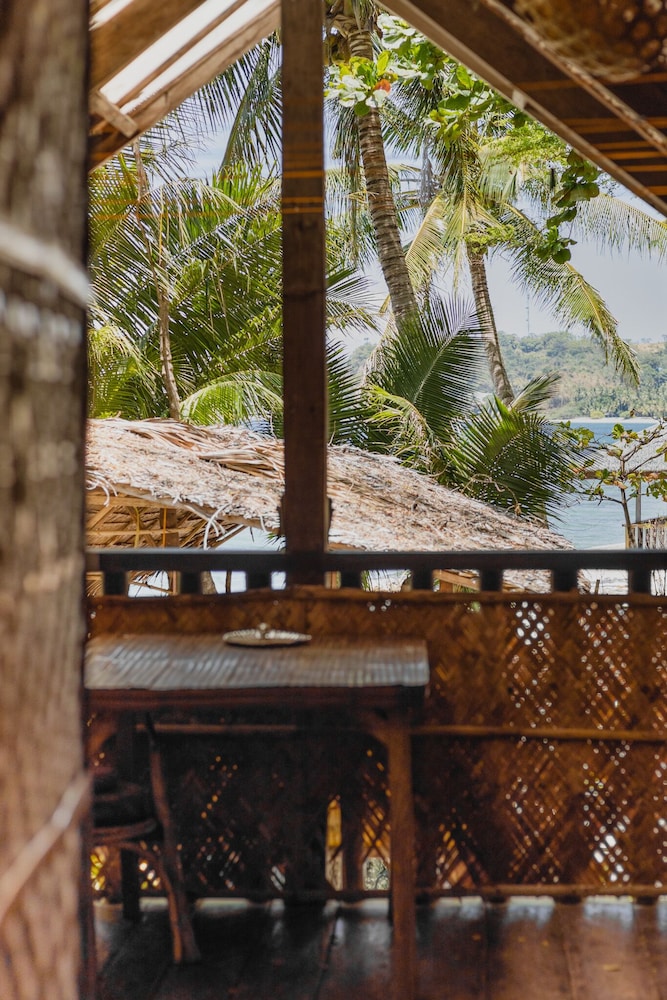 Amami Beach Resort 40/72
