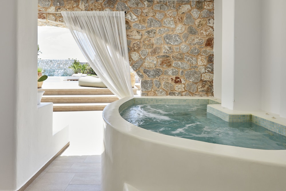 Orabel Suites - Adults Only 19/50