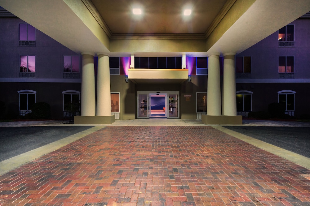Holiday Inn Express Crystal River 28/59