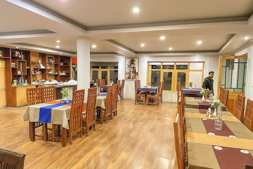 Hotel Grand Nubra 30/35