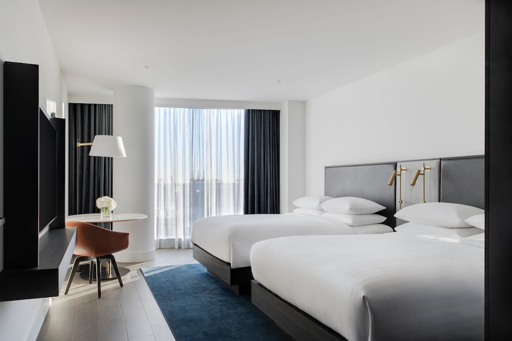 غرفة كلوب بسريرين مزدوجين، Melbourne Marriott Hotel Docklands 2/5