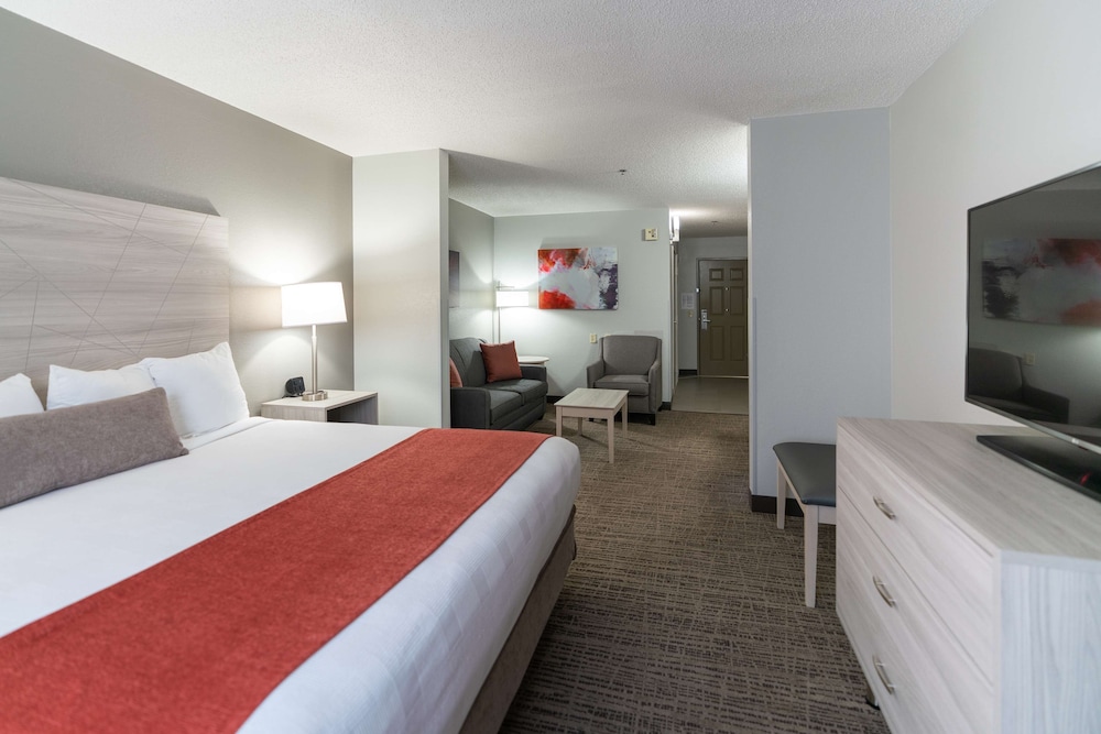 Best Western Plus Lake City 12/33