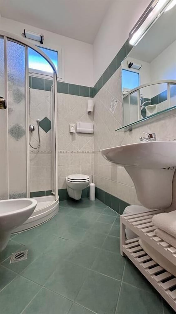 Family Hotel Pinetina Mare 20/50