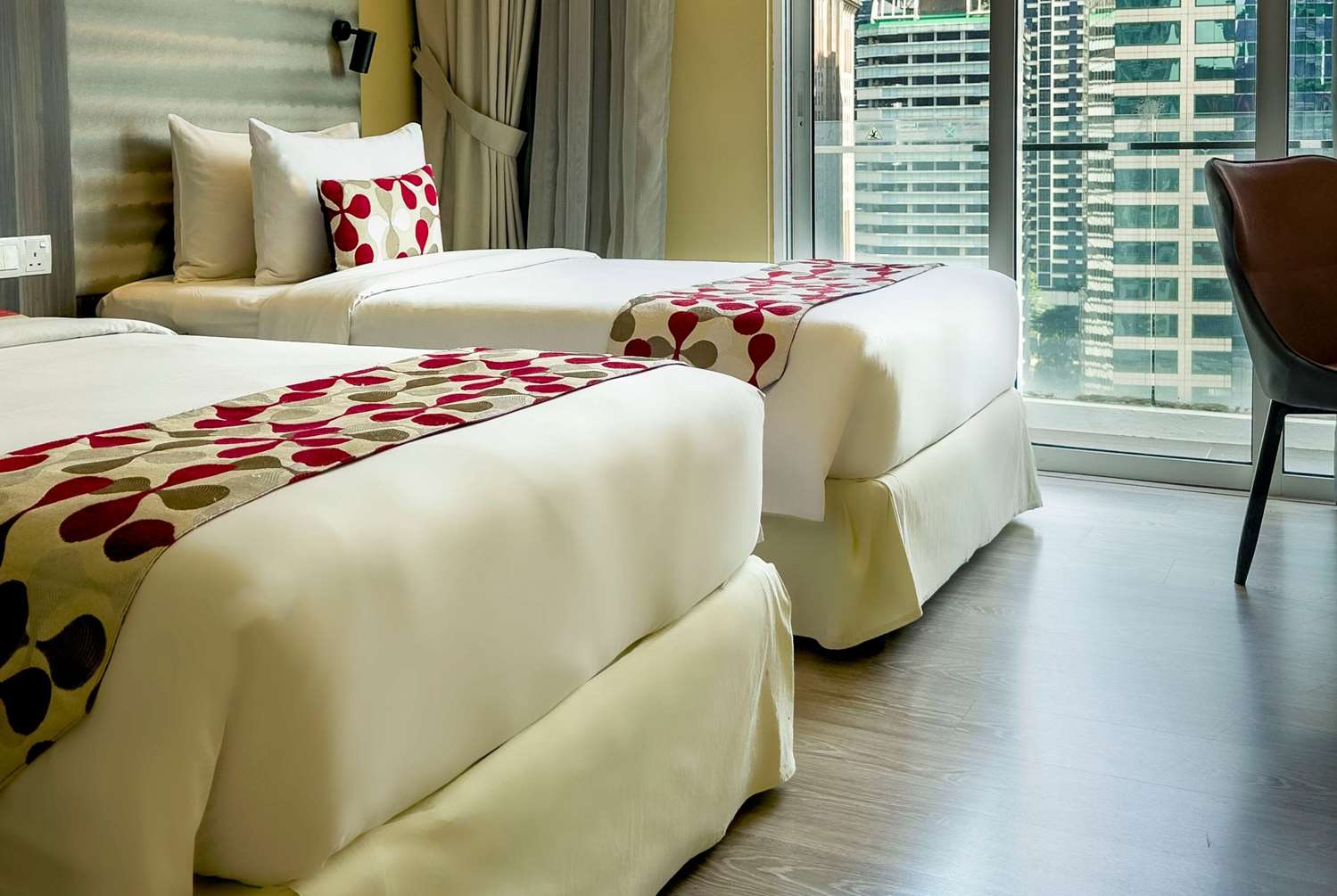 Ramada Suites by Wyndham Kuala Lumpur City Centre 13/64