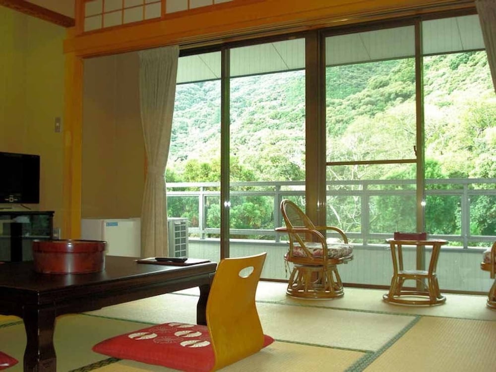 Tosaryu Onsen Sanyo-So 31/33
