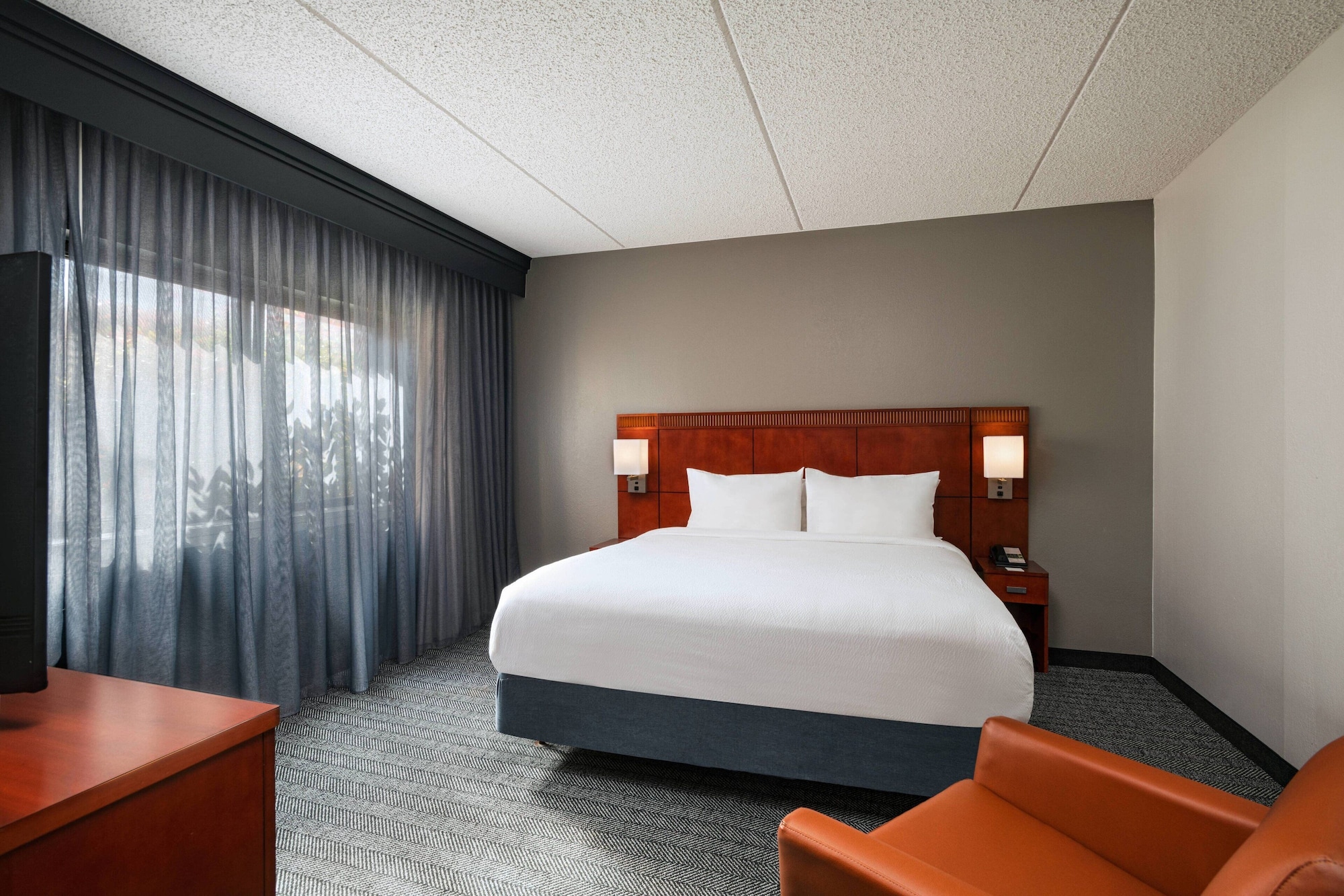 Room, King Bed, Sofa