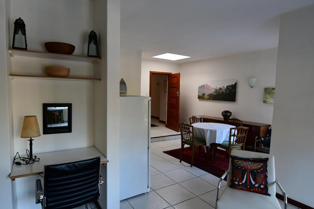 Highgrove Guesthouse 35/48