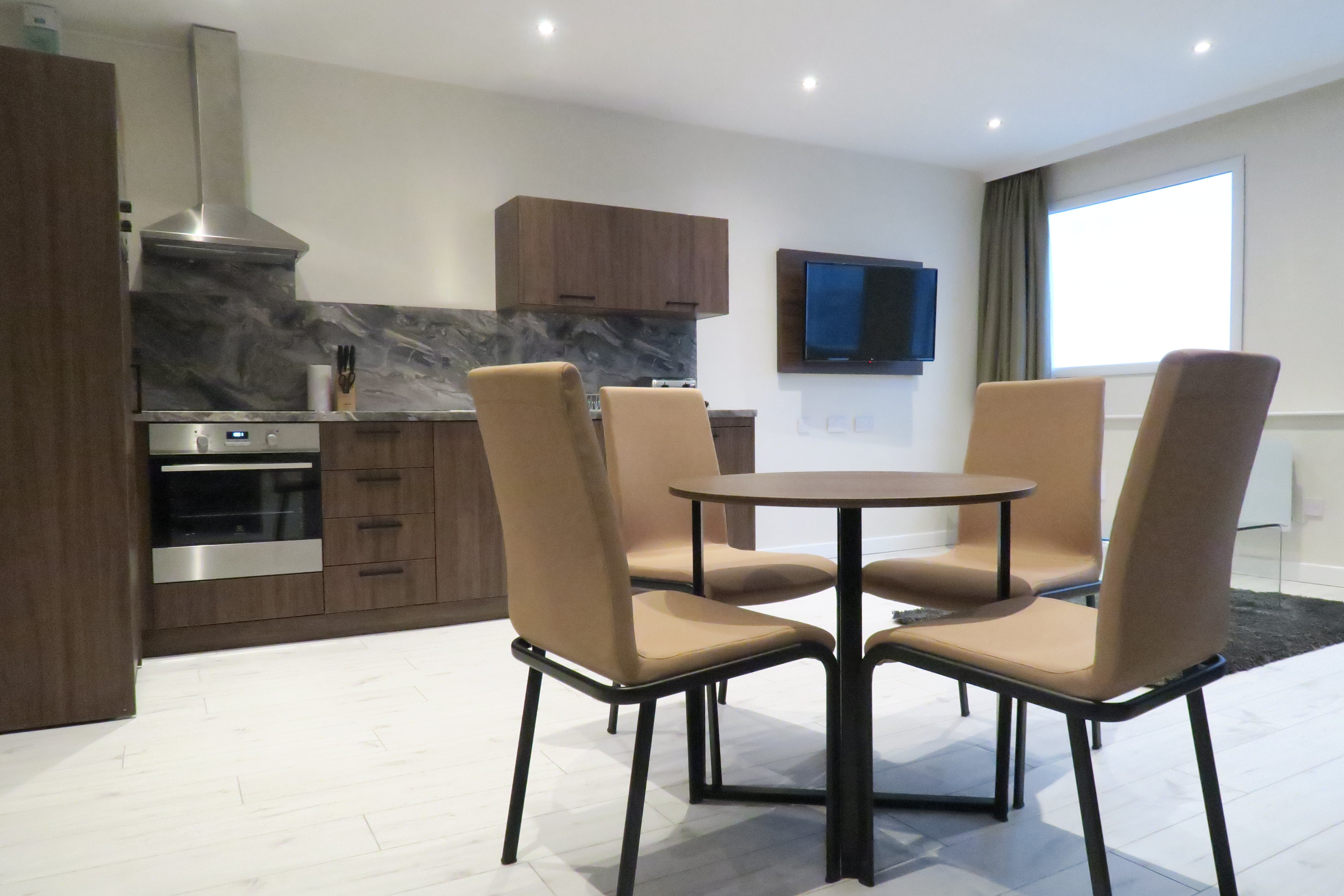 Quay Apartments Newport 5/9