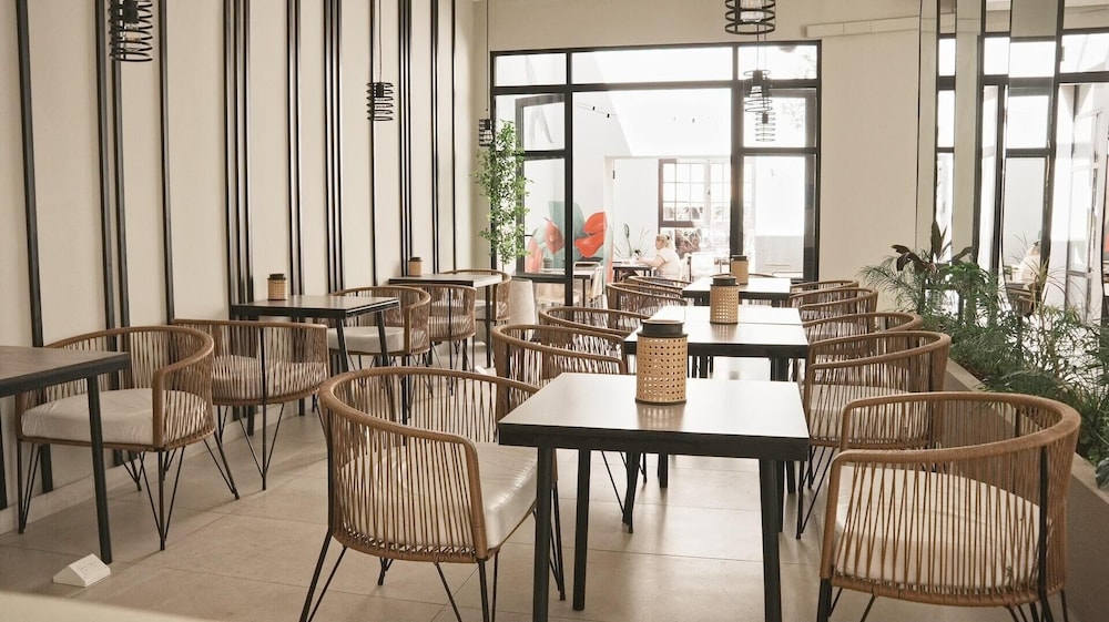 Hotel Caseros Salta 40/48