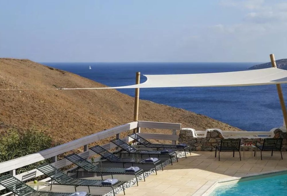 Pylaia Boutique Hotel 92/112