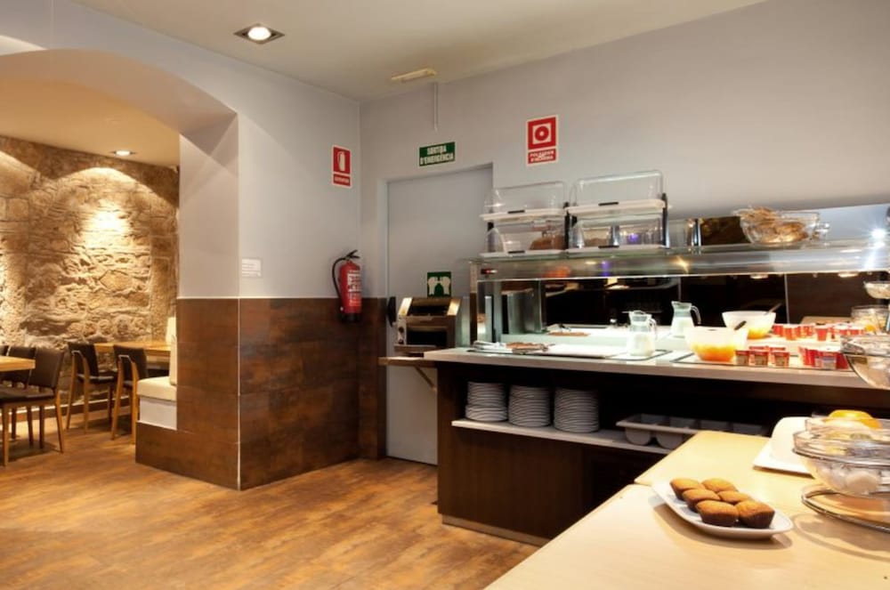 Hostal Fernando 38/55