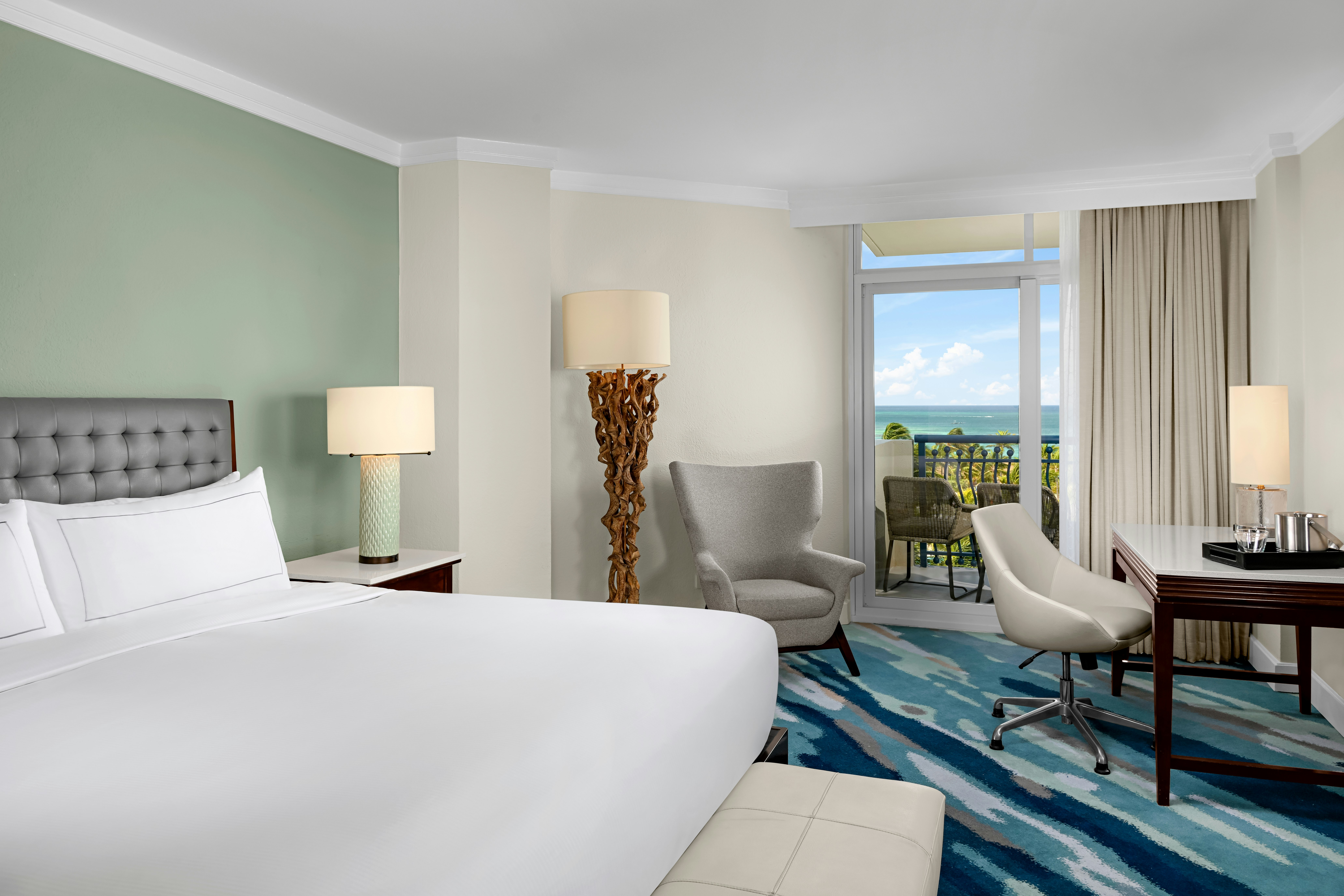 Room, King Bed, Ocean View, Aruba Tower
