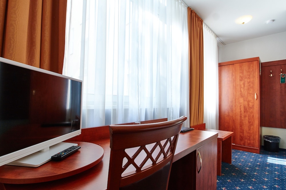 Hotel Europa City 59/67