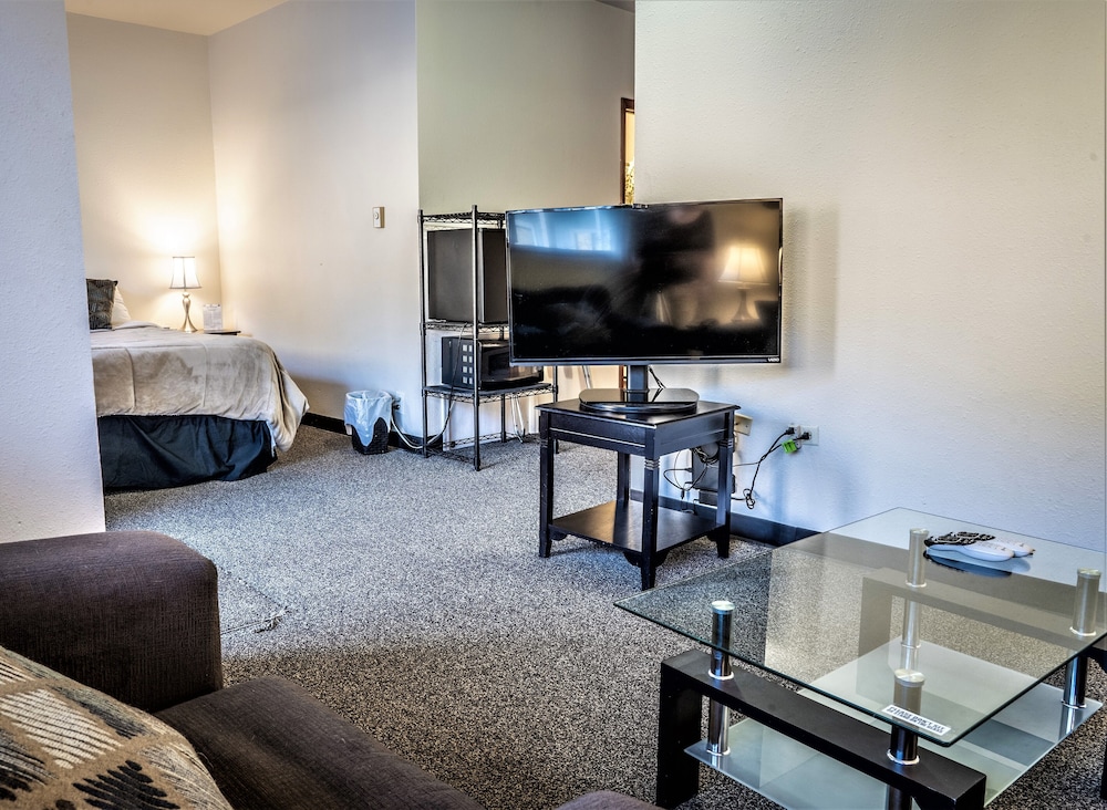 JC Suites 27/43