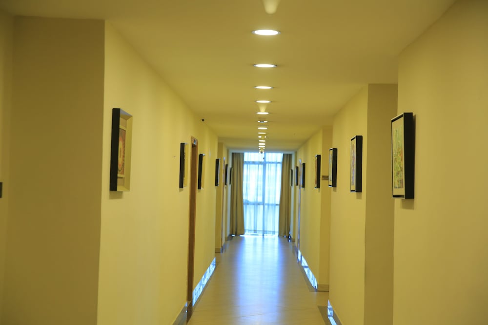 Inter Luxury Hotel 33/75