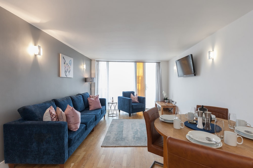 Kspace Sinclair Serviced Apartments 15/30