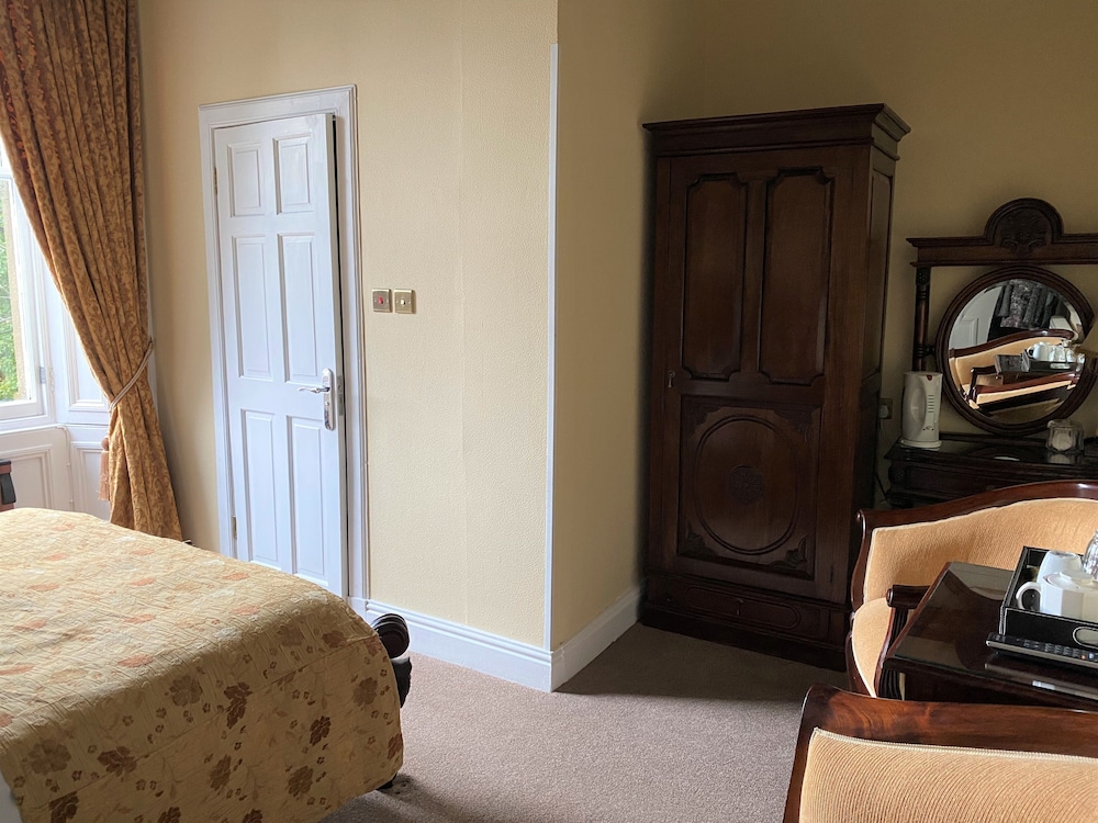 Glenalmond House 31/76