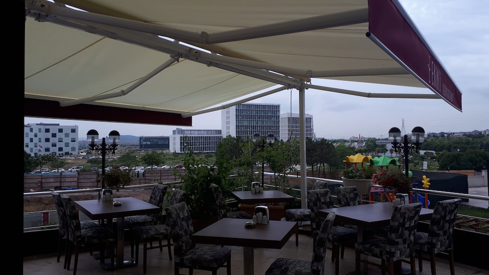 EKINCI RESIDENCE 33/47