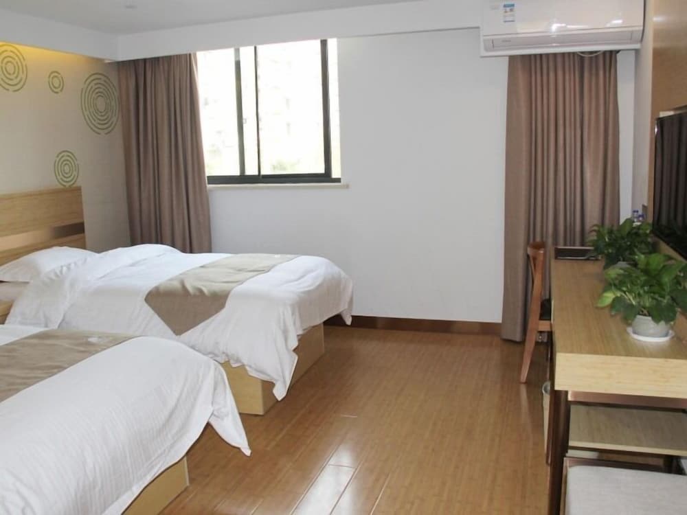 GREENTREE INN SHANGHAI MINHANG DISTRICT BEIQIAO SUBWAY STATION EXPRESS HOTEL 13/30