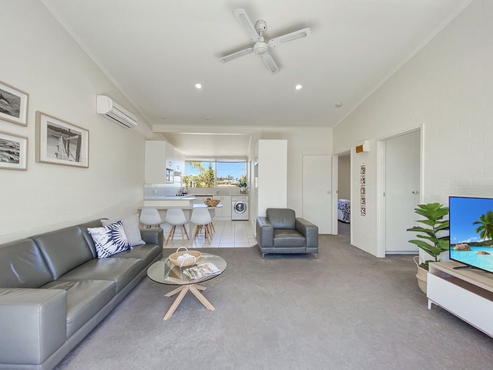 Seashells Apartments Merimbula 8/30