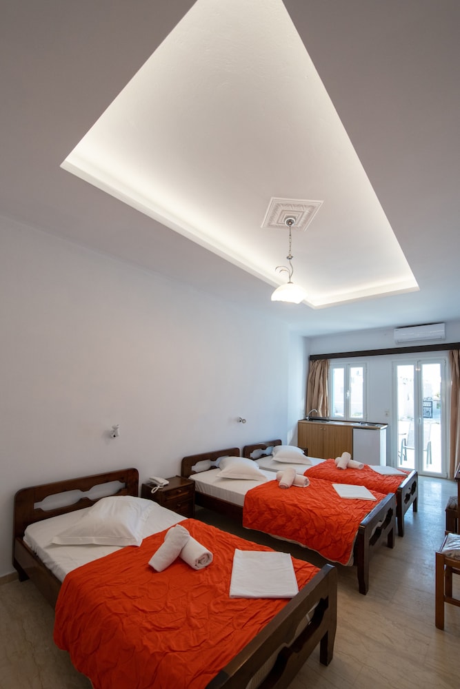 Lodos Hotel 35/58