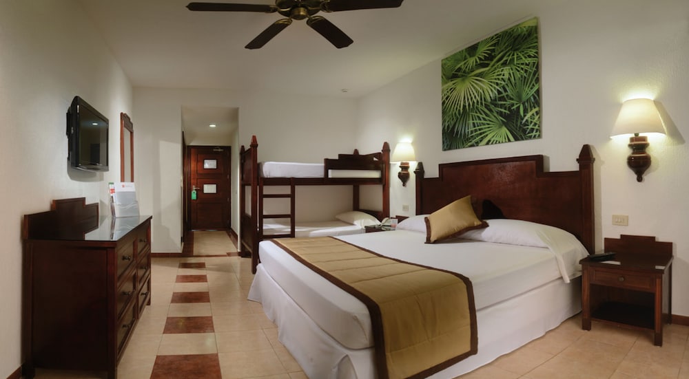 Riu Lupita All Inclusive 20/68