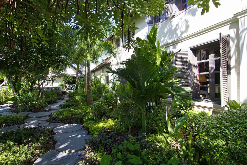 Villa Maly Boutique Hotel 70/74